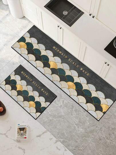 Thảm bếp thấm hút dày 3.5mm, phong cách hình học hiện đại Bắc Âu, họa tiết vảy cá với điểm nhấn kim loại, màu đen vàng và xanh đậm, kích thước tùy chỉnh cho nhà bếp, bề mặt vải mềm mại.