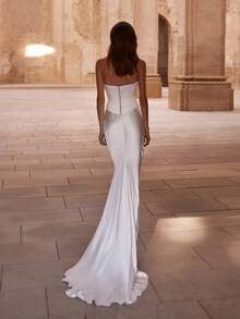 Sophisticated Strapless Square Neck Satin Mermaid Wedding Dress With Train, Wedding Dresses For Bride, Elegant And Comfortable, Includes Plus Sizes, Bridal Gown, Formal Dresses For Women, Suitable For Wedding, Party, Vacation, Bride, Formal Occasions, Dinner Dress, Prom Dress, After-Party Dress, Homecoming Dress, Cocktail Party, Birthday Party, Celebration, Gala, Festival, Ceremony - 白色 - 查看 2