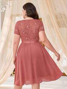 Đầm dạ hội cỡ lớn, cổ chữ V sâu, đính sequin, ren hoa, phối màu tương phản, viền bèo nhún, chất liệu chiffon, thích hợp cho dạ hội, tiệc bán trang trọng, dự đám cưới, sinh nhật, lễ tốt nghiệp, lễ hội và các dịp khác, kiểu dáng thanh lịch mùa hè. - Bụi hồng - Xem 2