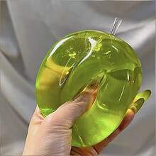 Một quả táo pha lê màu pastel mềm mại, với lớp vỏ siêu mỏng và kết cấu mịn màng, dẻo dai. Nó vừa là một món đồ chơi giảm căng thẳng có thể bóp được, vừa là một món đồ chơi cảm giác xúc giác. Lý tưởng để trưng bày trên bàn làm việc, đây là một món quà tuyệt vời giúp giảm căng thẳng trong văn phòng. - Nhiều màu - Xem 7