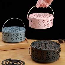 1 pieza de un soporte metálico portátil de estilo vintage con asa, diseñado con recortes florales decorativos. Este estante sin batería es adecuado tanto para uso en interiores como en exteriores, y sirve como bandeja para la decoración del hogar - Multicolor - Ver 9