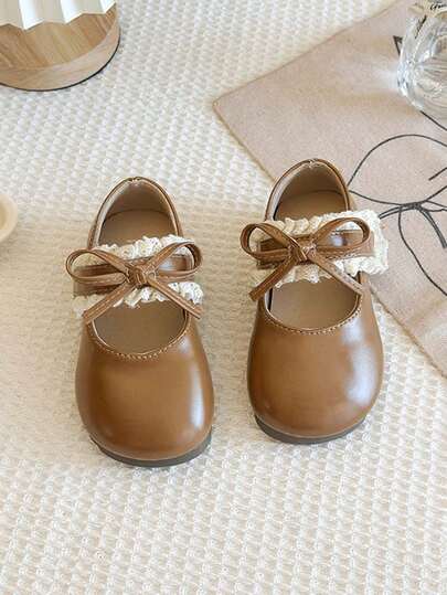 1 par de zapatos Mary Jane de encaje vintage para niñas pequeñas, suela blanda antideslizante para primeros pasos de bebé en primavera/otoño