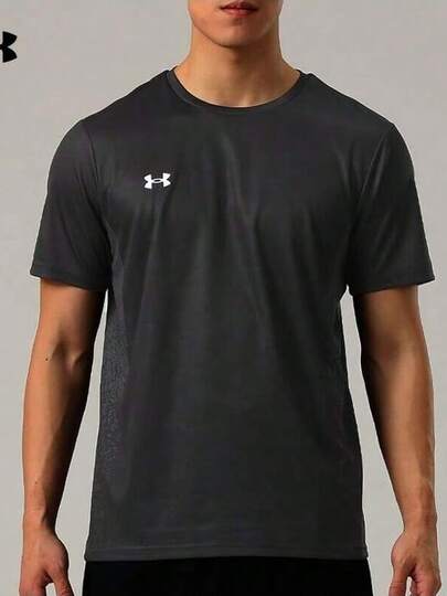 Under Armour 男士极简短袖T恤，宽松版型，透气柔软，适合运动和日常穿着