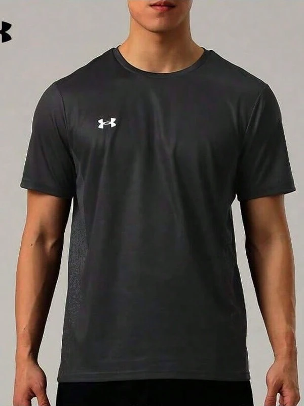 Under Armour 男士极简短袖T恤,宽松版型,透气柔软,适合运动和日常穿着 - 黑色 - 查看 1