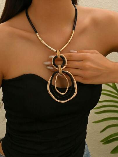 1对新款创意几何圆形金黑组合吊坠项链，个性化欧美风格