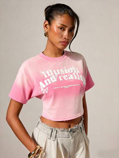 Ribbed Color-Blocked Pure Cotton Women's Short T-Shirt With Multi-Position Spray-Painted Distressed Design And Letter Print Pattern, Preppy Style Spring/Summer New Sportswear, Soft And Breathable Short-Sleeved Top With A Drape, Perfect For Valentine's Day Dates, Spring/Summer Beach Parties, Weddings, Birthday Parties, And Holiday Outings. Casual Yet Elegant, Suitable For Commuting, Professional Business, Slimming, Versatile, Perfect For Vacations And Back-To-School Seasons. Street Style, Y2K, Suitable For Gatherings, Parties, Dates, Vacations, Beaches, Home, And Travel. Unisex, Couple And Family Outfits, Suitable For Back-To-School Parties, Birthday Parties, Valentine's Day, New Year's Clothing, New Year's Tops, Women's Tops, Spring/Summer Women's Tops With A Pure And Alluring Style.