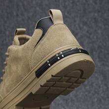 Botines Bajos para Hombre Estilo  y Tenis Casuales de Moda Urbana, Calzado de Cuero Sintético PU con Cordones y Detalle de Letras, Zapatos de Caballero Transpirables y Cómodos, Suela Antideslizante Resistente al Desgaste, Botas Cortas Estilo Retro Elegante y Versátil para Uso Diario - Caqui - Ver 7