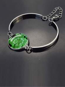 1pc Elegant Lucky Bracelet, Embedded With Four-Leaf Clover Glass Dome Design, Fashionable And Generous, Suitable For Men And Women, An Excellent Gift And Ideal Birthday Present - Silver - View 3
