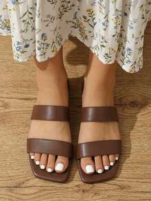 planare 新款女士时尚休闲夏季度假风棕色平底凉鞋，适合日常通勤、海滩及其他夏季场合。 - 棕色 - 查看 7