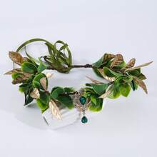Flower Crown For Women Green Leaf Headband Greek Goddess Crown Roman Leaf Gold Tiara Forest Fairy Wreath Headpiece Renaissance Faire Accessories Wedding Bridal Hair Wreath Boho Floral Headband With Emerald Forehead Pendant Princess Beach Hair Band Woodland Fairycore Aesthetic Accessories Costume Party Headwear Adjustable Ribbon Hair Vine For Photoshoot Music Festival Outfit Garden Party Decor Elegant Leafy Crown For Girls Teens Nature Inspired Hair Jewelry Mythological Costume Props Victorian Style Headpiece Sparkling Crystal Gemstone Forehead Jewelry Queen Crown For Homecoming Prom Graduation Party Favors Mythical Creature Cosplay Accessories Medieval Headband Gold Leaf Hair Hoop Ancient Greek Mythology Style Accessories Tropical Vacation Beachwear Hair Accessories Whimsical Fairy Tale Hair Vine High Quality Handmade Leaf Crown Gift For Her Friends Sisters Daughter - 金綠眉心墜花環2050 - 查看 11