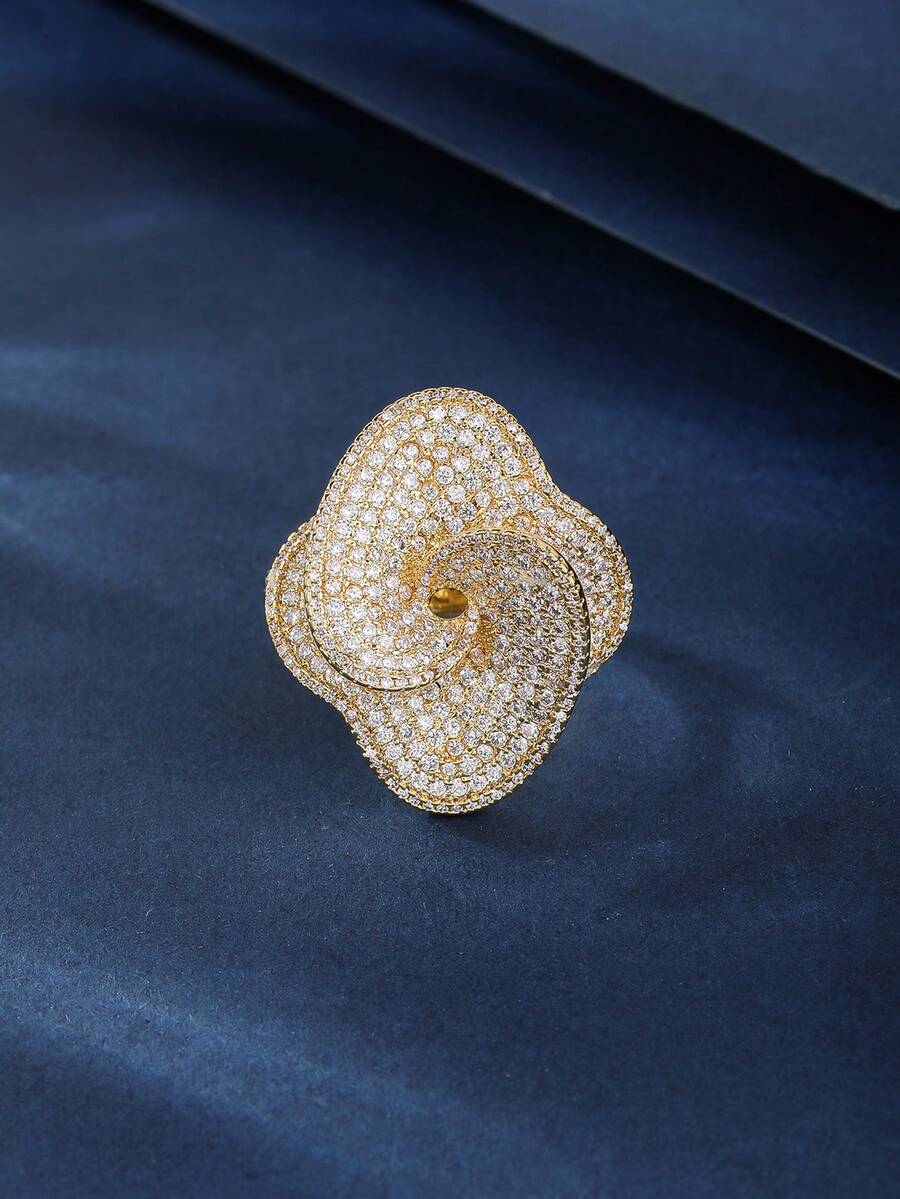 Copper Zirconia Material Flower Shaped Women's Large Ring, Fashionable & Charming, Suitable For Gifting, Daily Wear - Yellow Gold - View 1