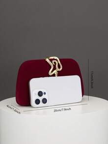 1件复古时尚酒红色丝绒手拿包，蛇形搭扣设计，欧美风格，高端简约方型手提包，迷人晚宴包，优雅精致，奢华水钻点缀，适合婚礼、庆典、正式场合、派对等，可作单肩包使用，配有高品质链条肩带 - 酒紅色 - 查看 3