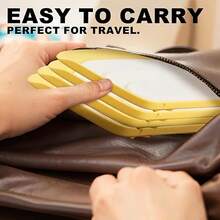 Bộ 4 hộp đựng bài poker - Hộp đựng bài bằng nhựa màu vàng - Bền chắc, thiết kế nhỏ gọn, lý tưởng cho các buổi họp mặt gia đình và tiệc tùng. - Nhiều kiểu dáng - Xem 6