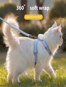 Conjunto de arnés y correa para mascotas, arnés de chaleco suave y ultraligero a prueba de fugas para gatos y perros con encanto de dibujos animados, accesorio de paseo cómodo sin asfixia - Azul - Ver 4
