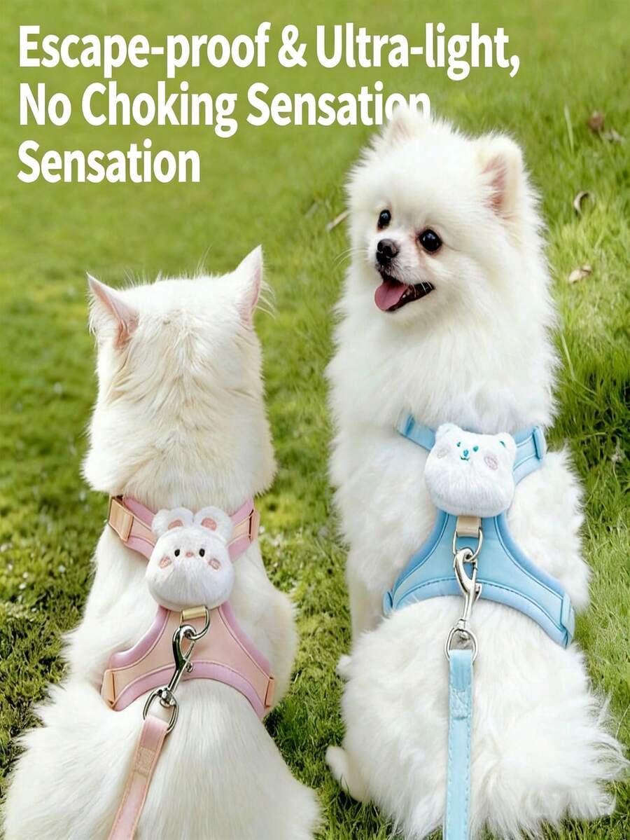 Conjunto de arnés y correa para mascotas, arnés de chaleco suave y ultraligero a prueba de fugas para gatos y perros con encanto de dibujos animados, accesorio de paseo cómodo sin asfixia