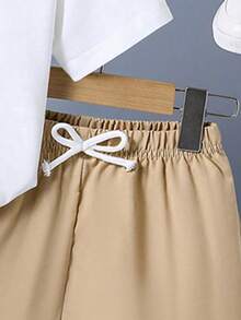 Conjunto informal de camiseta de manga corta con cuello redondo y estampado de dibujos animados, y pantalones cortos para niño pequeño, adecuado para uso diario en verano - Blanco - Ver 6