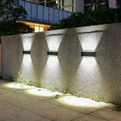 1/2pcs Solar Powered 16 LED Outdoor Wall Light With Motion Sensor, White/Warm Light Outdoor Garden Wall Decor Lamp, Easy Installation For Garden, Driveway, Garage, Suitable For Holidays, Festivals, Gifts