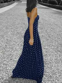 女士波点印花V领无袖露背连衣裙，随机印花，优雅梭织面料，适合晚宴约会、海滩、生日派对、夏季度假等场合。 - 藏蓝色 - 查看 3