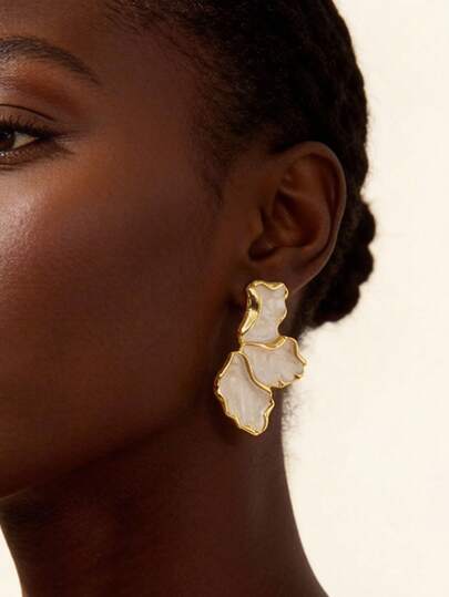 1对时尚优雅的三瓣珐琅金属花朵耳环，多种颜色可选