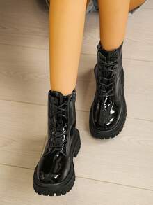 厚底英伦风米色亮面拉链短靴，百搭复古秋冬靴，适合青少年和女士，极其时尚的踝靴 - 黑色 - 查看 2