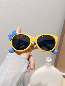 1副女童（4-8岁）软硅胶太阳镜，蝴蝶结设计，偏光防紫外线，防碎且可弯曲，可爱公主风，是生日礼物、假日郊游和四季佩戴的完美之选。 - 彩色 - 查看 4