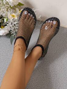 2026 Nuevos Sandalias planas casuales de verano con punta redonda suave, calcetines de red de pescar con rhinestones, transpirables y de talla grande - Negro - Ver 2