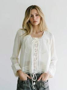 女士Y2K度假风休闲美式镂空高密度棉质蕾丝边法式系带轻薄衬衫，法式小众轻薄蕾丝拼接U领花卉边长袖独特优雅衬衫，时尚休闲纯色棉质蕾丝拼接半透明方领系带纽扣长袖上衣 - 白色 - 查看 5