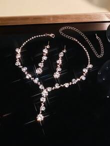 Bộ 3 món trang sức thanh lịch gồm dây chuyền, bông tai và vòng tay, thiết kế hoa văn đính đá, phù hợp cho phụ nữ mặc hàng ngày, dự đám cưới, tiệc tùng và các dịp khác. - Hoa hồng vàng - Xem 4