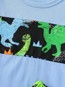 Conjunto de camiseta y pantalones cortos con estampado de dinosaurios que brillan en la oscuridad para niños pequeños - Celeste - Ver 5