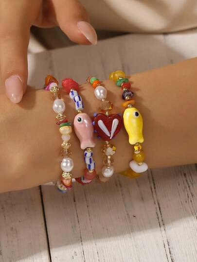 Bộ 4 vòng tay hạt cườm phong cách Bohemian bãi biển hình cá và trái tim dễ thương, quà tặng trang sức cá nhân hóa thời trang, phù hợp với trang phục hàng ngày, hoàn hảo cho các bữa tiệc và kỳ nghỉ, phụ kiện đa năng cho phụ nữ khi đi nghỉ mát và dạo chơi.