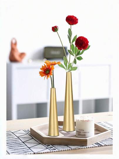 黄铜镀金锥形烛台，树脂烛台，适用于桌面壁炉装饰。是婚礼、宴会、派对和家居装饰的理想之选（金色）。