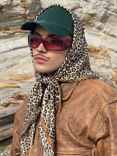 1pc Vintage Leopard Print 90cm Square Scarf, Unisex Bandana Suitable For Casual And Fashionable Outdoor Use, Headband, Neck Wrap, Windproof And Sun Protection, Perfect For Styling
