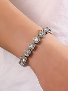 1pc Classic Versatile Heart-Shaped Zirconia Inlaid Copper Bracelet, Silver/Gold Color Options, Suitable For Students, Campus Daily Wear, Nice Gift For Friends - Bracelet - View 4