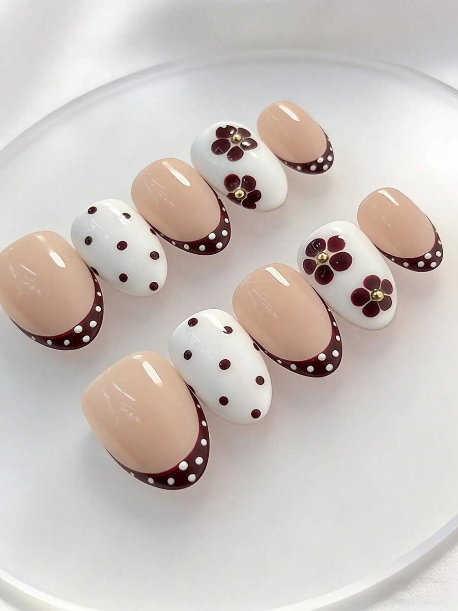 10片手工亚克力按压式美甲贴片，可卸式短款杏仁形美甲贴片，可爱简约清新Y2K哥特朋克咖啡金珍珠梅花3D立体雕刻扎染波点法式美甲，适合新年、情人节、母亲节、约会、派对、节日、春季、夏季、秋季、冬季，女士化妆必备装饰，女士最爱的礼物 - 咖啡棕 - 查看 1
