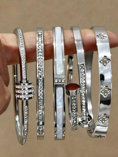 奢华不锈钢水钻四叶草和星星手链套装，复古优雅女士珠宝，适合日常佩戴、送礼、派对、圣诞节等场合。