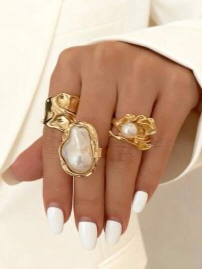 3pcs Asymmetrical Textured Baroque Pearl Rings, Niche Design Dual-Tone Stacking Rings, Luxury Retro Style Rings For Women