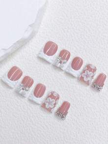 10pcs Y2K Style Red & White French Press-On Nails, Handmade 3D Floral Carved Duck Mouth Nail Tips With Silver Bowknot & Rhinestone Decor, Suitable For Daily And Party Wear, Great Gift For Women And Girls Nail Supplies Handmade Press On Nails - 查看 1