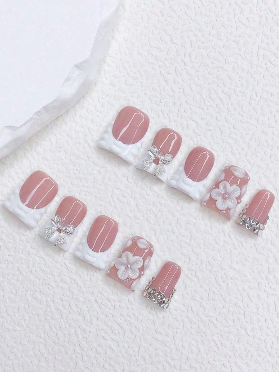 10pcs Y2K Style Red & White French Press-On Nails, Handmade 3D Floral Carved Duck Mouth Nail Tips With Silver Bowknot & Rhinestone Decor, Suitable For Daily And Party Wear, Great Gift For Women And Girls Nail Supplies Handmade Press On Nails - 查看 1