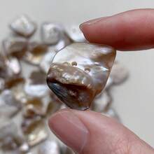 10pcs Asymmetrical Natural Shell Buttons With 2 Holes, Suitable For DIY And Clothing Accessories - 10pcs - View 6