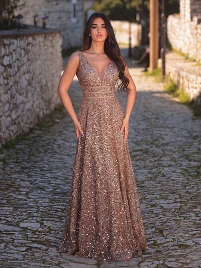 Faeriesty Elegant Deep V-Neck Sleeveless Evening Gown, Fully Embellished With Sequins, Form-Fitting Silhouette, Fishtail Hem, Sheer Back Design, Suitable For Wedding Guests, Bridal Photoshoot, Romantic Portraits, Formal Dinners And Anniversary Celebrations