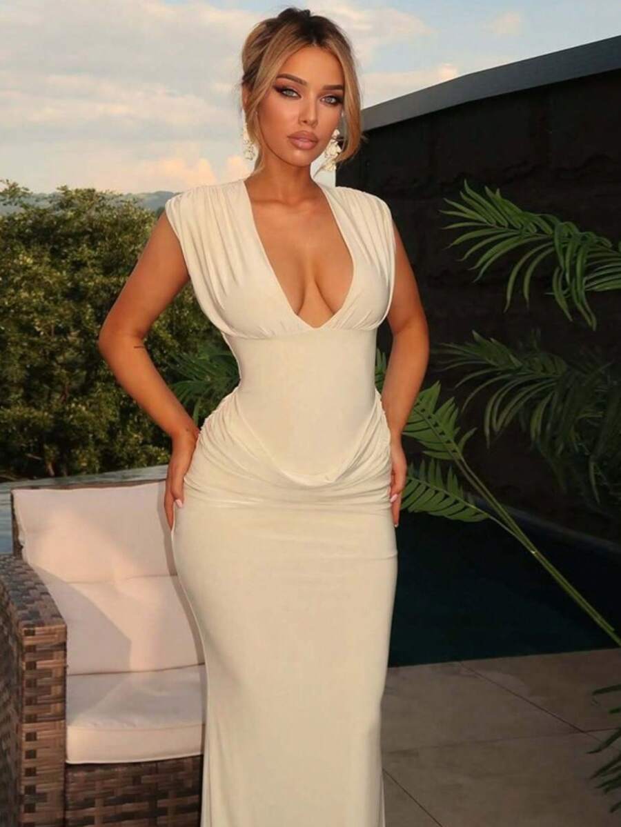 2026 Cream Deep V-Neck Bodycon Maxi Dress – Sexy Sleeveless Ruched Waist Gown, Elegant Party Evening Wear - trắng - Xem 1