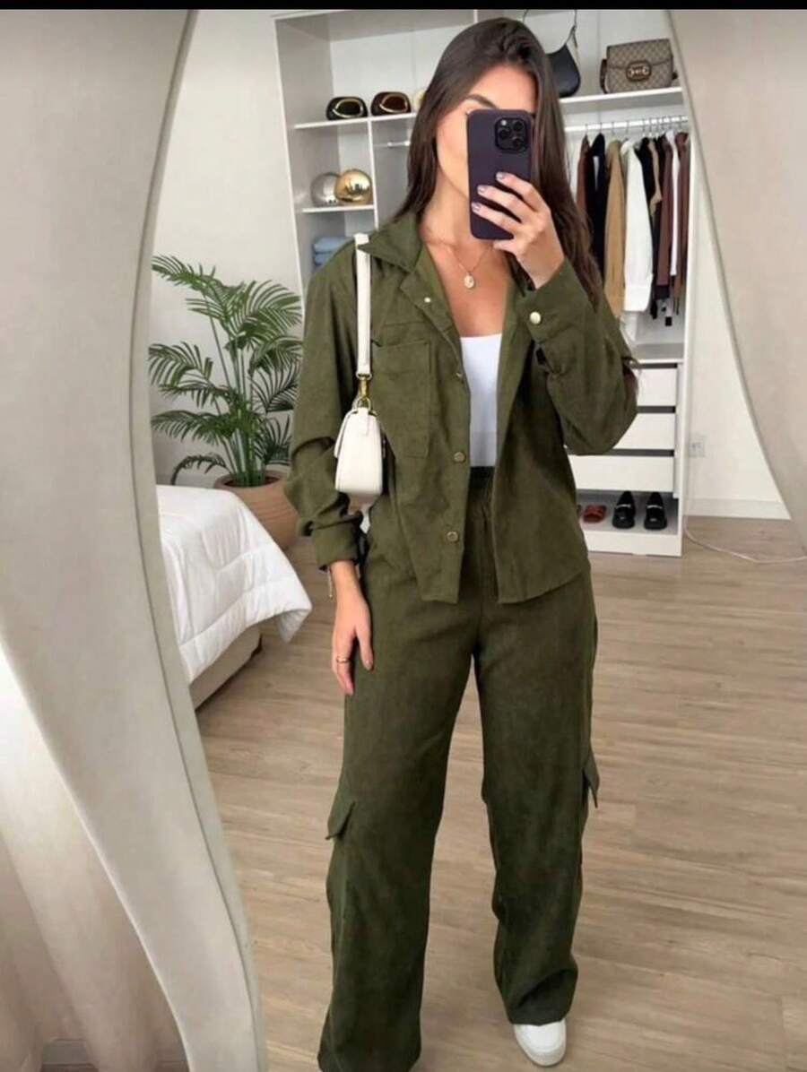 Women's Chic Velvet Winter Set - Verde Oscuro - Ver 1
