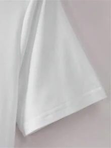 Girls' Short-Sleeved Summer T-Shirt With A Creative "Pink Car" Print, Available In Pink, White, And Other Colors. Made Of 100% Polyester Fiber, It's Slightly Stretchy, Has A Round Neck, And A Regular Fit. This Casual And Sporty Sweater Is Hand-Washable And Suitable For Holiday Parties Or As A Gift For Christmas Or Birthdays. It's Ideal For Girls' Summer Beach Outfits, Comfortable, Durable, And Stylish For Everyday Casual Wear. - 白色 - 查看 4