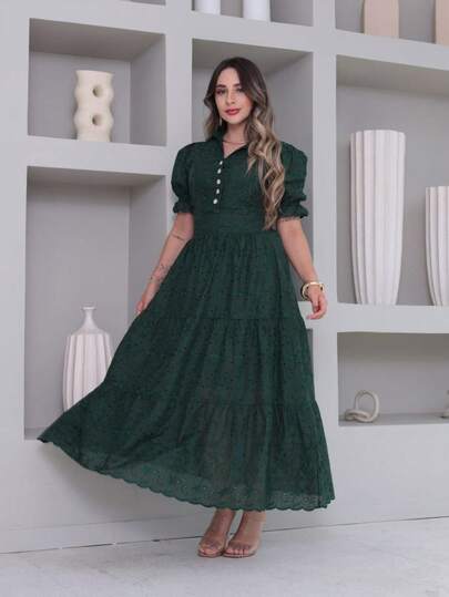 Vitoria Vestido midi Luxo elegante bordado com gola botao manga curto