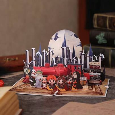 Warner Bros Thiệp Phù Thủy, sự lựa chọn hàng đầu cho quà tặng sinh nhật, lý tưởng cho những người yêu thích phim ảnh. Chiếc thiệp ấn tượng này có hình ảnh các nhân vật trong phim, cùng với thiết kế tàu hỏa và lâu đài, tạo nên một vật trang trí tuyệt vời cho bất kỳ ngôi nhà nào.