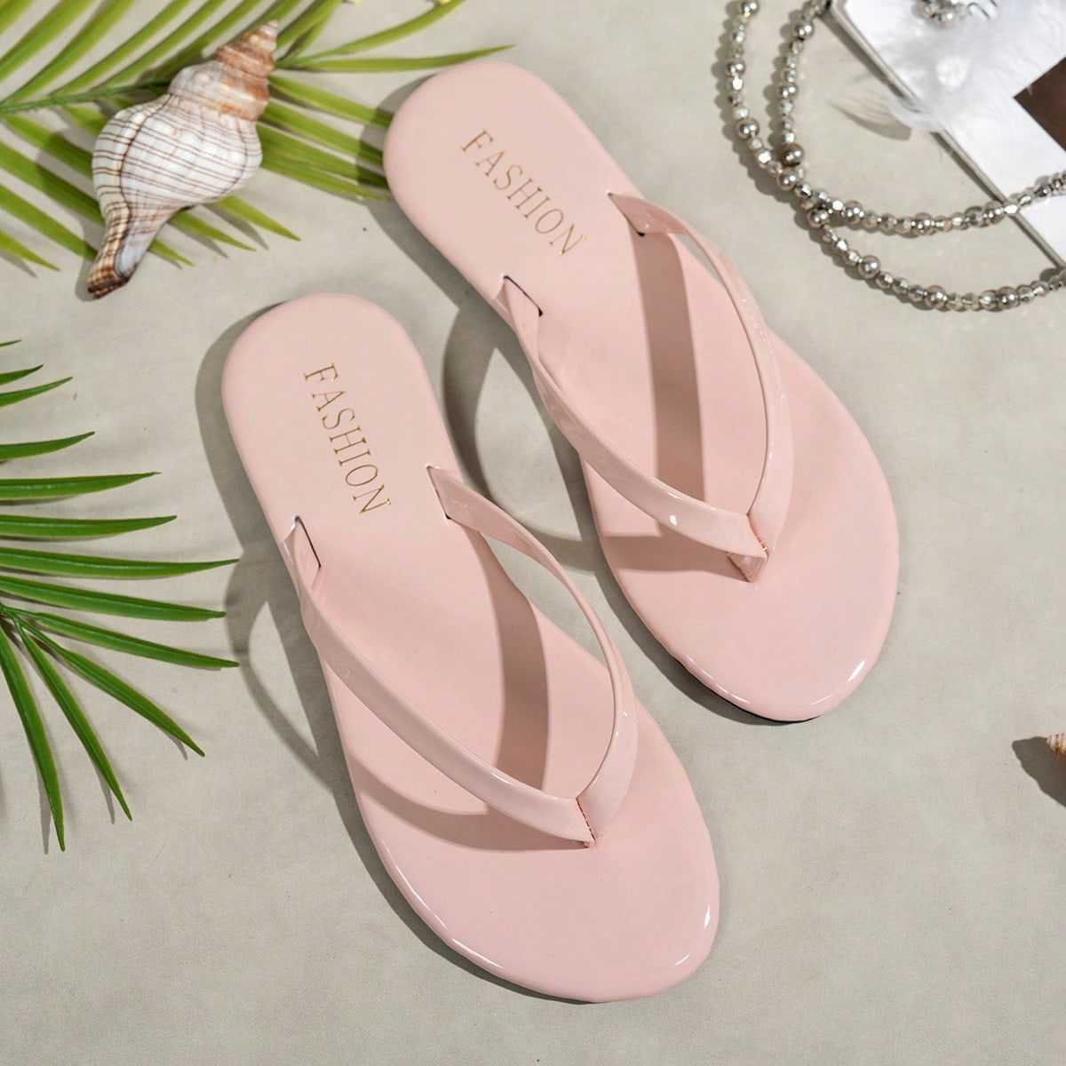 Sandalias planas tipo chanclas para mujer, de moda veraniega brillante y cómodas con puntera redonda, adecuadas para salir, fiestas, viajes y playa
