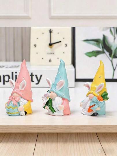 一套可爱的兔子装饰摆件。树脂雕塑，适用于客厅、家居装饰、庭院和花园中心装饰。它们也可以用作花园装饰，造型趣味十足，是精致的雕塑摆件、花园雕塑和家居装饰品。