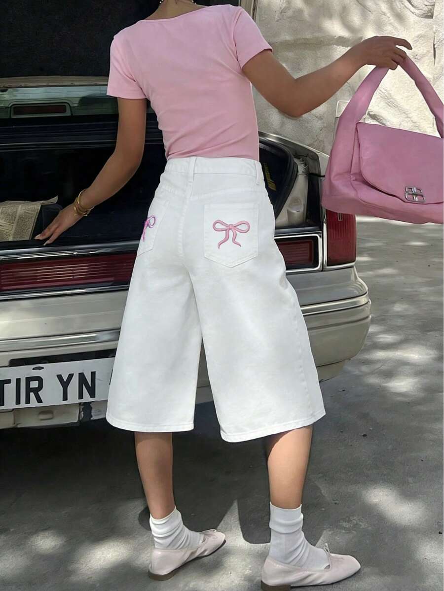女式 Y2K 宽松阔腿七分牛仔裤，带蝴蝶刺绣口袋 - 白色 - 查看 1
