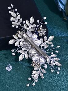 Silver Flower Bridal Hair Clip Handmade Rhinestone Women's Headpiece Suitable For Wedding Party Easter - Silver - View 6