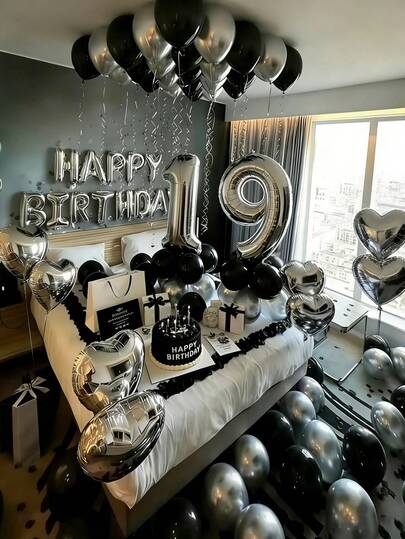 582 piezas Conjunto de decoración de corona de cumpleaños negro y plateado - Unisex, globos de número extra grandes de lámina + pétalos de rosa negros de tela no tejida, letras de pancarta de feliz cumpleaños + globos de lámina de corazón plateados, globos de látex gruesos perfectos para decoración de fiesta de cumpleaños 16, 18, 20, 21, 25, 30, 35 y 40 años, decoración de dormitorio para parejas románticas, decoración de fiesta de cumpleaños sorpresa de medianoche, telón de fondo para fotos de influencers